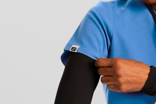 scrubs that dont ride, bunch, or stick