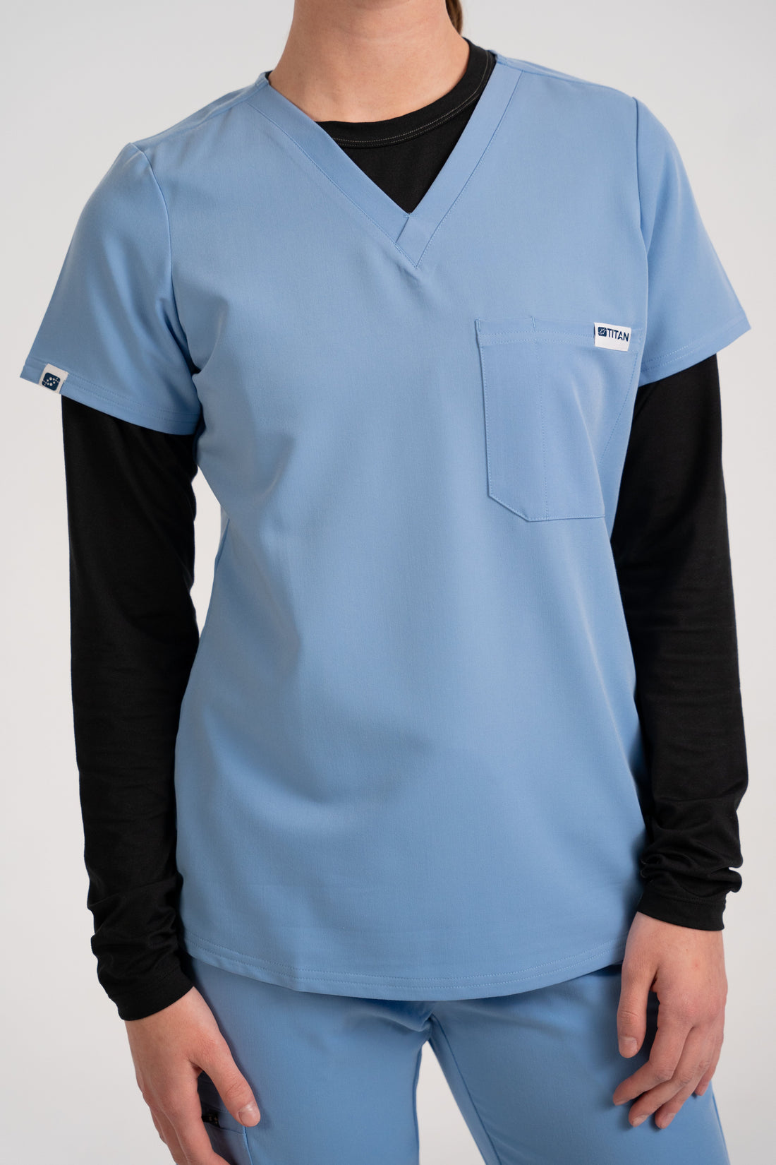How Thermoregulating Scrubs Keep You Comfortable in Dry Hospital Environments