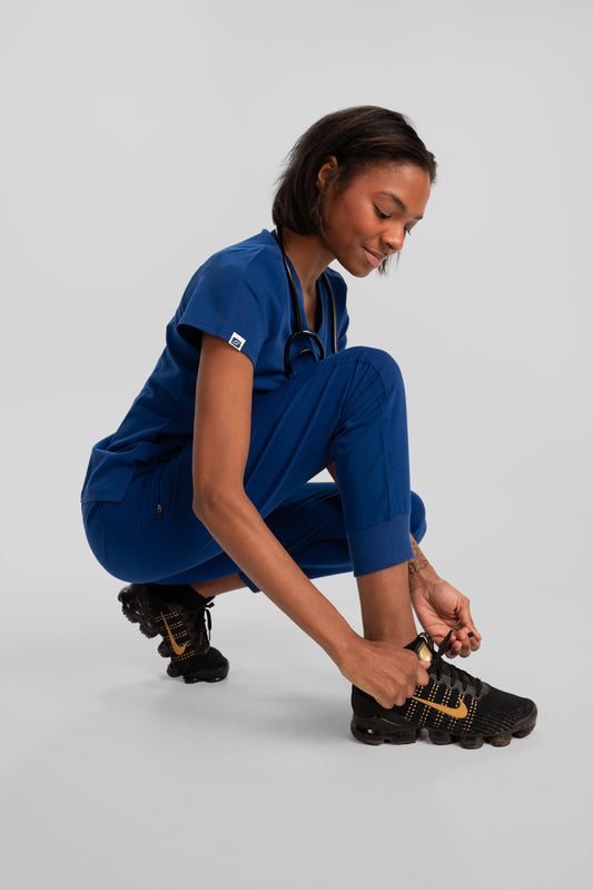 moisture wicking scrubs for sweaty shifts hot hospitals