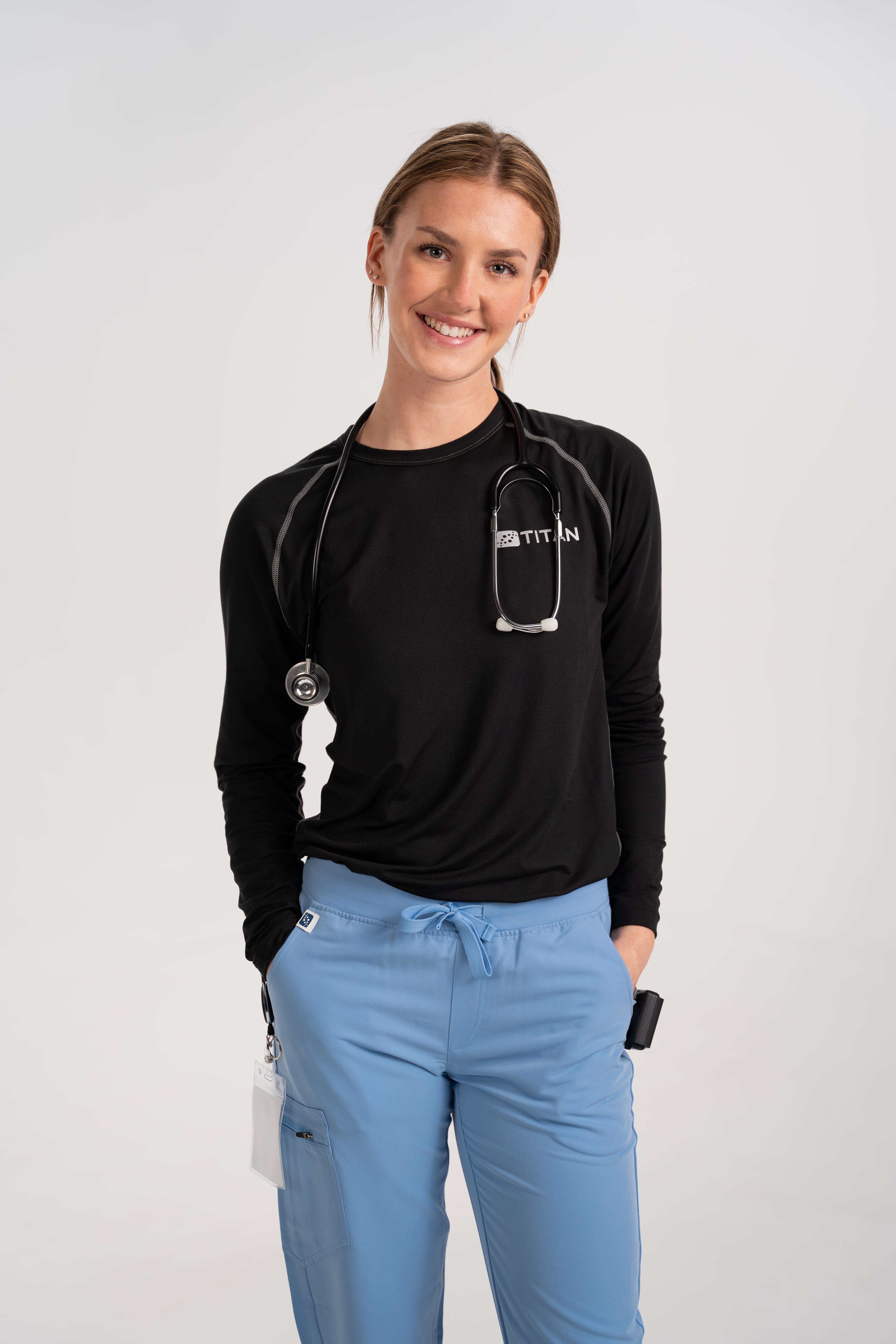 Eve 着用 UnderBlue Crable sportswear Evel Knievel Boardshorts - Third Degree Sportwear